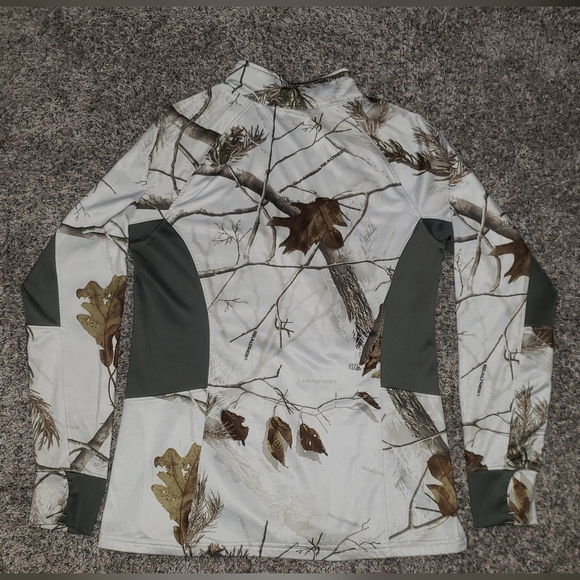 Realtree| Camouflage Midweight 1/4 Zip Pullover - Picture 9 of 9